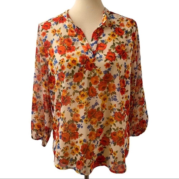 Alice Blue Stitch Fix Floral Lightweight Popover - Picture 2 of 9